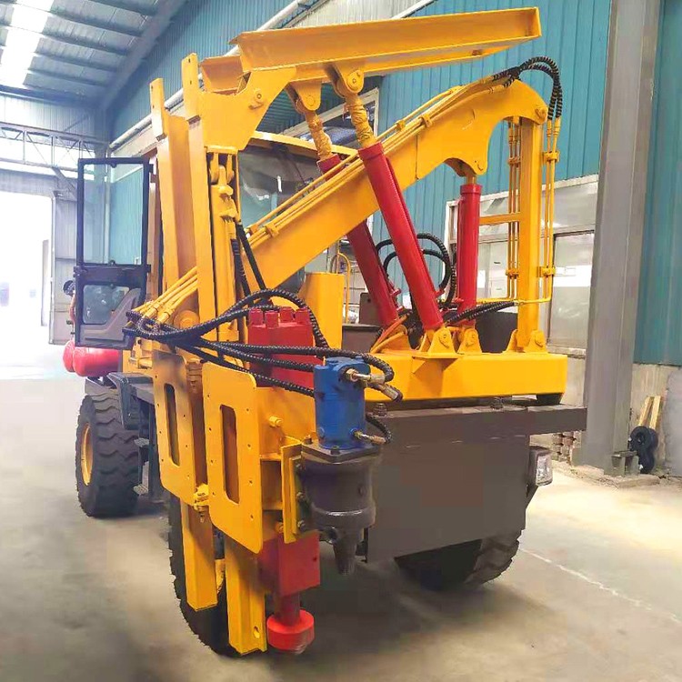 西安公路護(hù)欄打拔鉆一體機(jī)，波形護(hù)欄打樁機(jī)